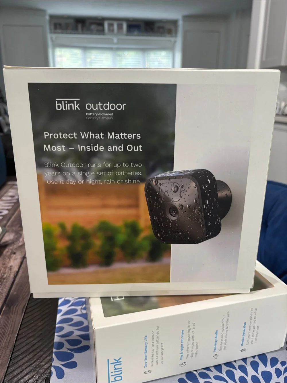 Link Blink Outdoor Security Camera – Black